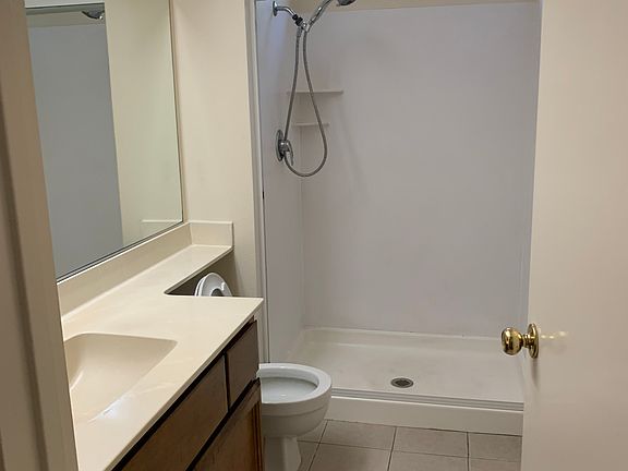 5th image of 7651 Howerton Dr