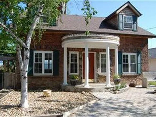 3560 Edgewater Blvd, Vermilion, OH 44089