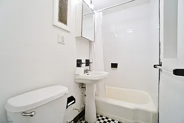 Rented by Best Apartments North Inc