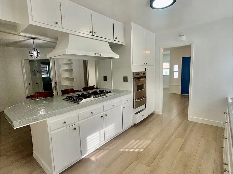 7407 Dunfield Ave — Photo 18