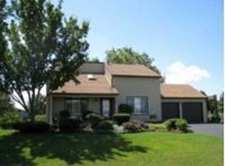 7703 Majestic Dr, Liverpool, NY 13090