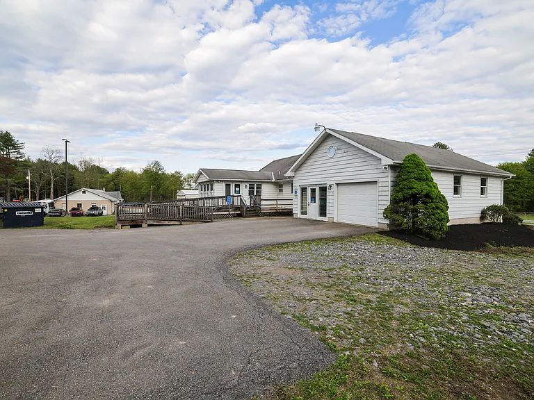 863 Interchange Rd — Photo 29