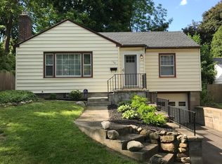 128 Berwick Rd, Rochester, NY 14609