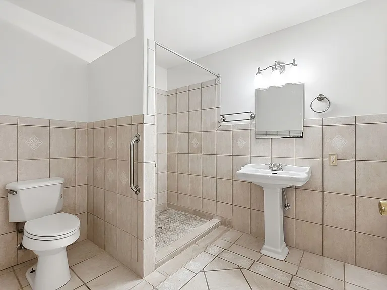 108 Eagle Rd — Photo 26