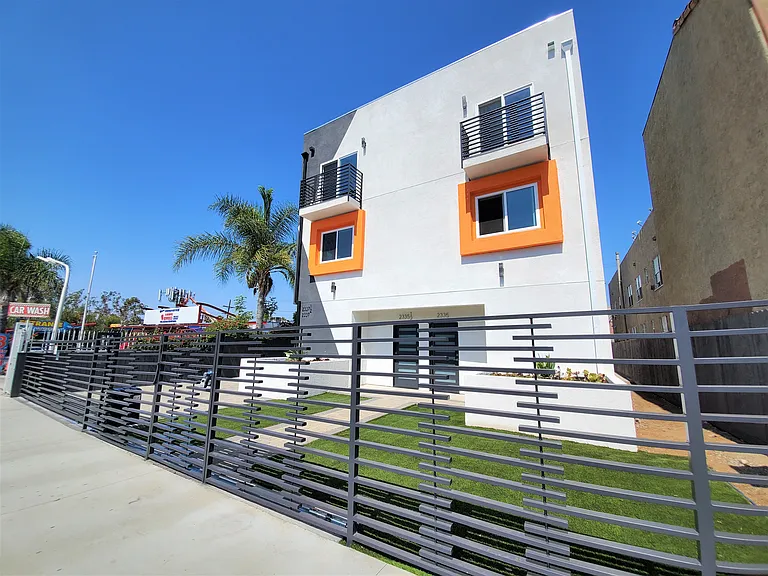 2337 1/2 Crenshaw Blvd #2337-1/2 — Photo 14