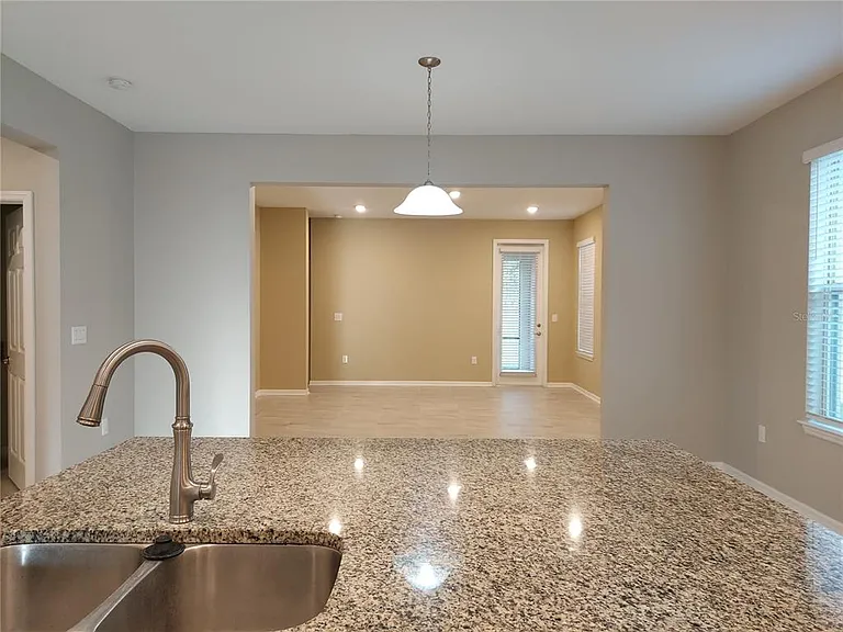 4923 Rolling Green Dr — Photo 12