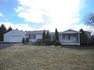 3896 Banyan Dr, Danielsville, PA 18038