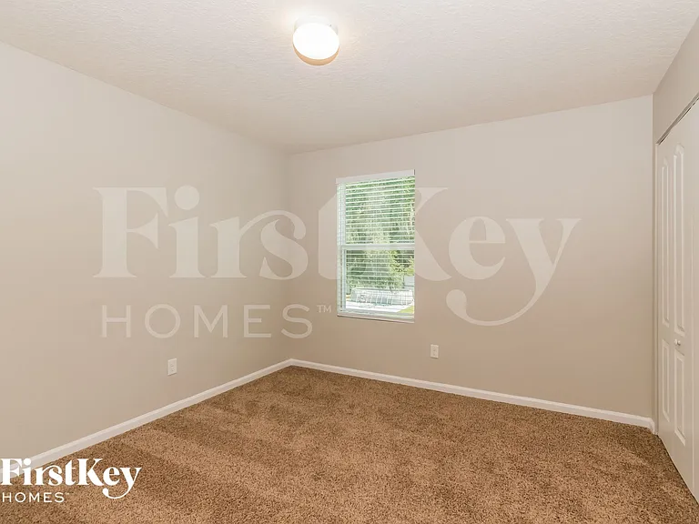 8058 Brothers Walk Ln — Photo 9