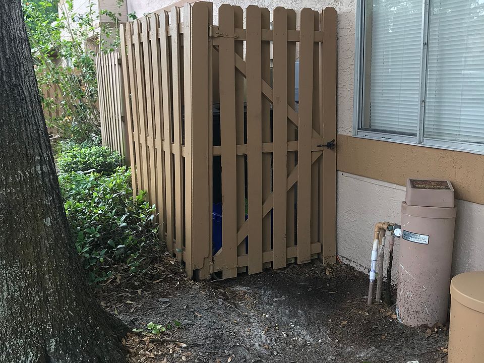 1st image of 925 Butterfly Blvd