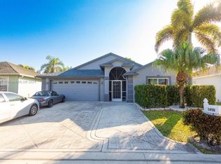 1450 Fairway Cir, Greenacres, FL 33413