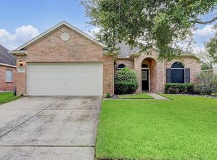 5122 Arborwood Dr, League City, TX 77573