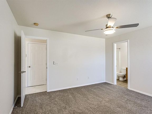 5th image of 1725 Queensbury Rd