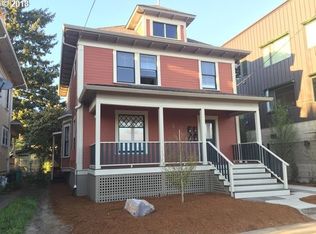 3745 SE Belmont St, Portland, OR