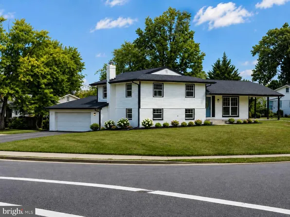 1201 E Holly Ave, Sterling, VA 20164