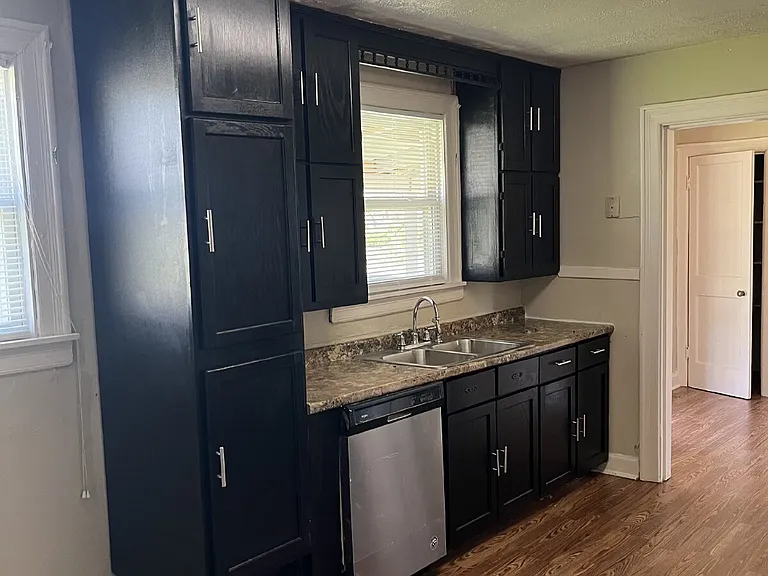 2523 Flamingo Dr — Photo 5