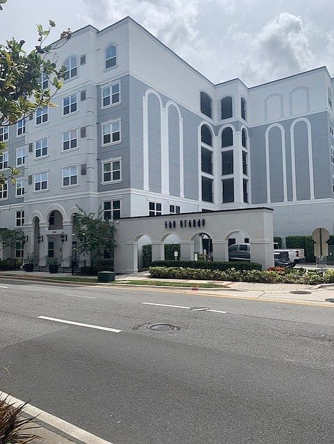 LIve and enjoy downtown Orlando living at The Grande!
