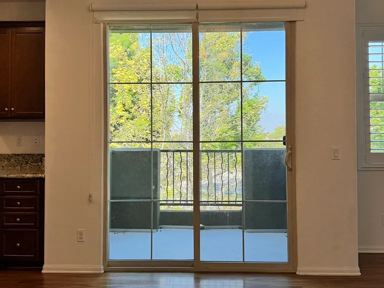1876 Champagne Ct #5 — Photo 8
