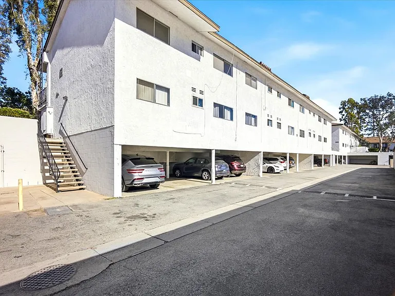 1200 W Lambert Rd #24 — Photo 30