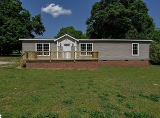 407 Westmoreland Rd, Woodruff, SC 29388