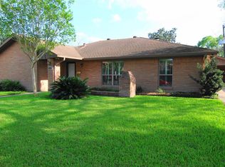 5823 McKnight St, Houston, TX 77035