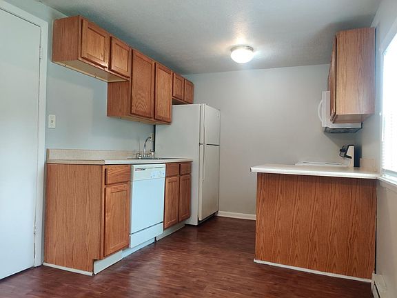 2nd image of 1725 Columbia St APT 6-1725KKAP