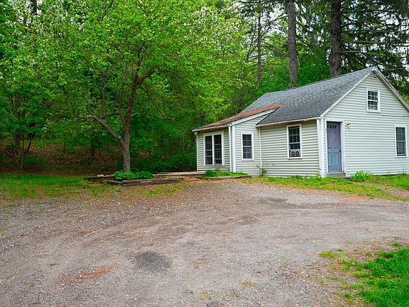 2nd image of 85 Valley Rd