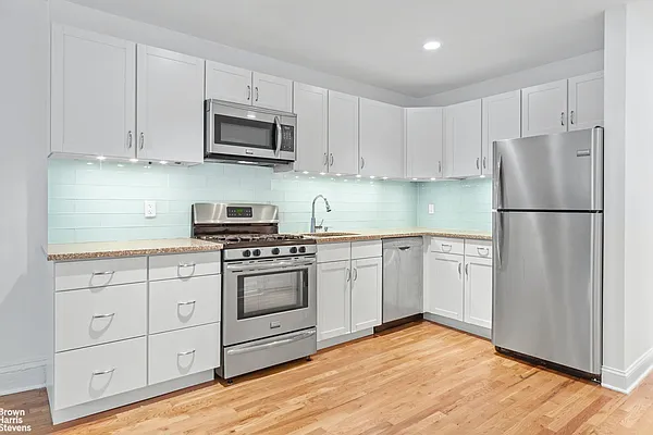 Rented by Brown Harris Stevens | media 2