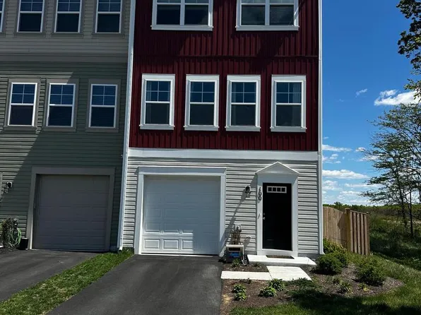 100 Bamboo Shoot Ln, Stephenson, VA 22656