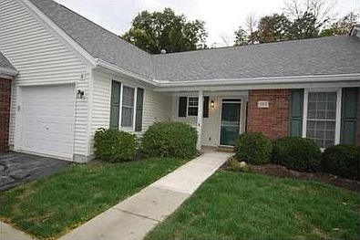 1st image of 365 Retreat Ln
