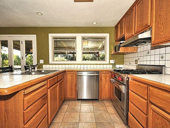 4th image of 5991 S Latigo Dr