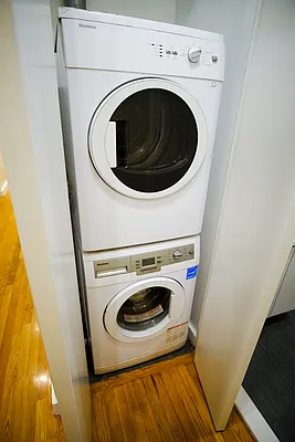 Rented by Bohemia Realty Group | media 10