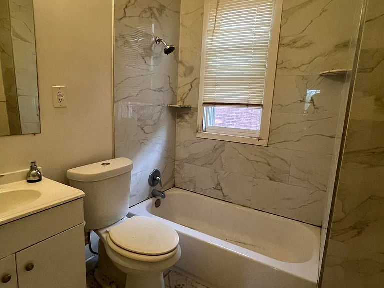3450 Cadillac Blvd #UPPER — Photo 7