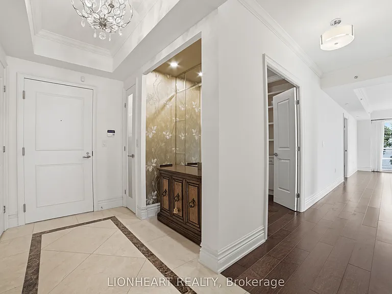 3500 Lakeshore Rd W #328C — Photo 11