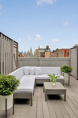 Sold by Compass | media 8