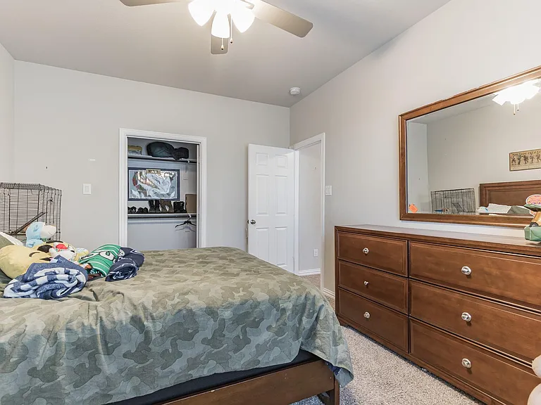 4th Bedroom_08122022