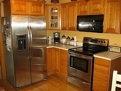 3rd image of 7842 Cedar Dr