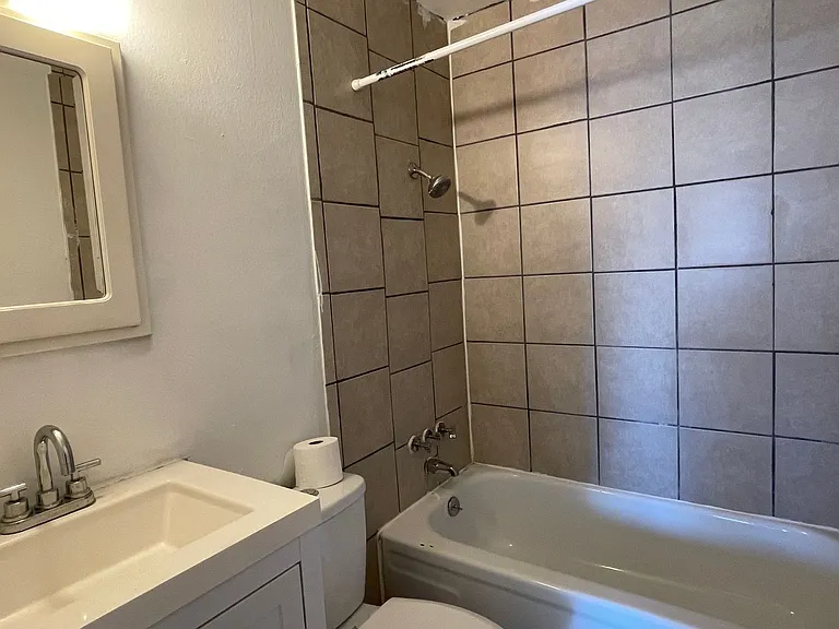 5116 Williams Fork Trl #202 — Photo 9