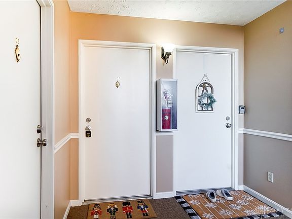 5th image of 9507 Canyon Pass Dr