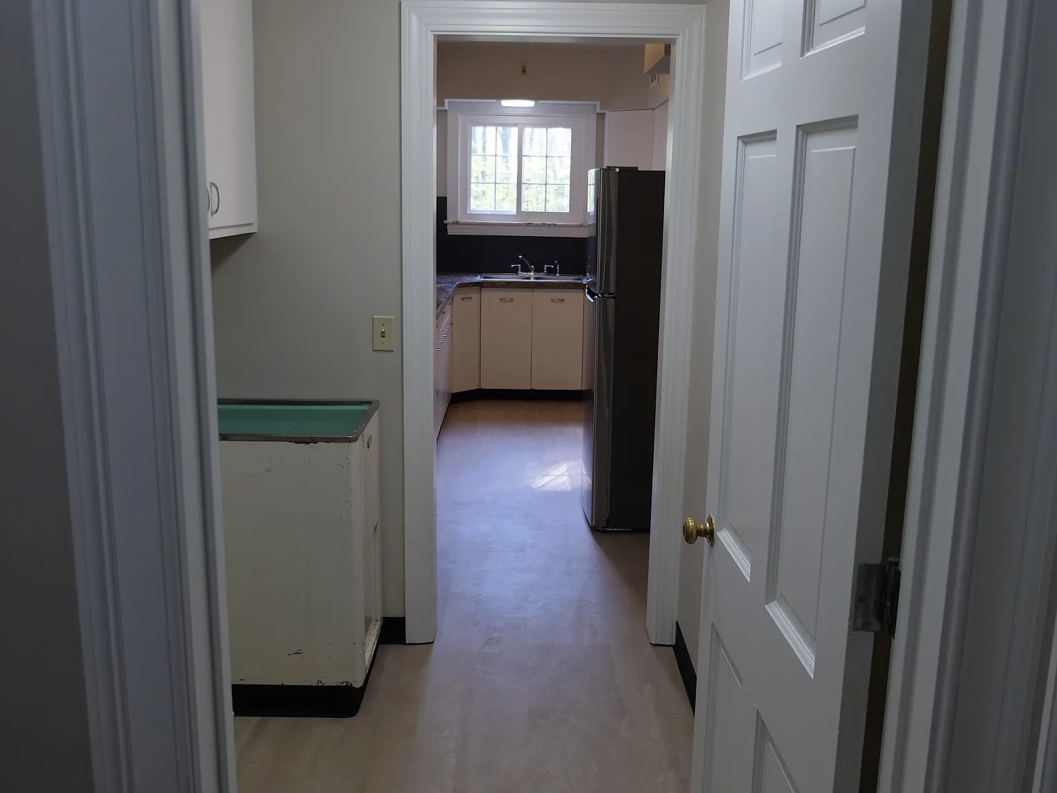 2 bed, 1200 sqft, $1,550 — Photo 3