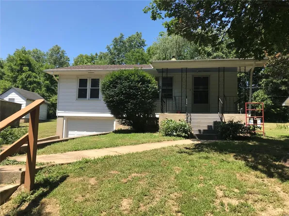 1209 N Jackson St, Salem, MO 65560