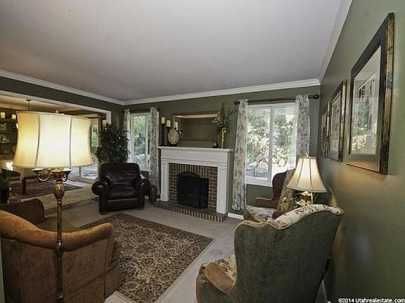 4th image of 2383 E Nantucket Dr