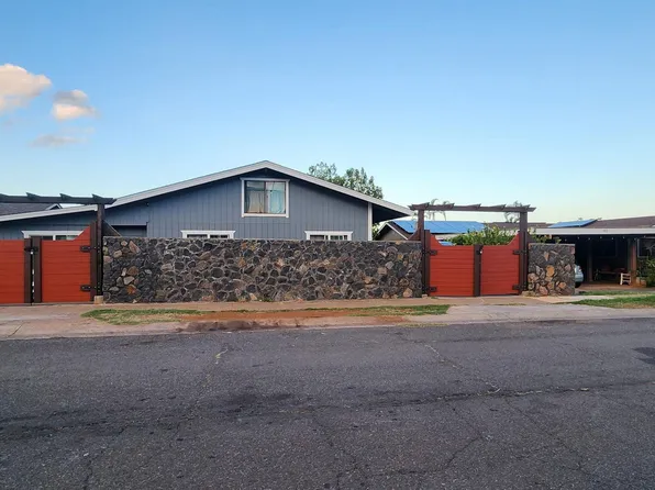 877 Laalo St, Lahaina, HI 96761