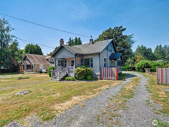 5th image of 1302 E Victor Street
