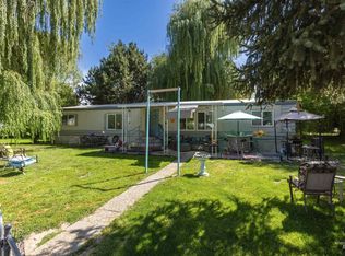 1200 Artesian Rd TRAILER 27, Eagle, ID 83616