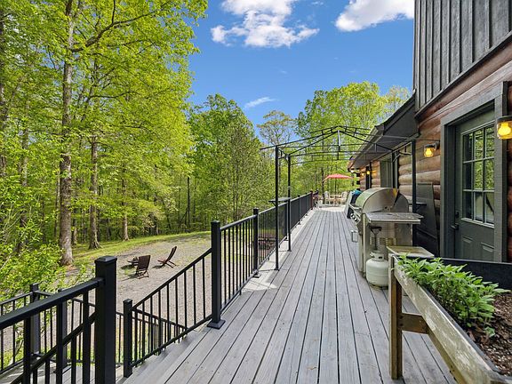 66th image of 5617A Pinewood Rd