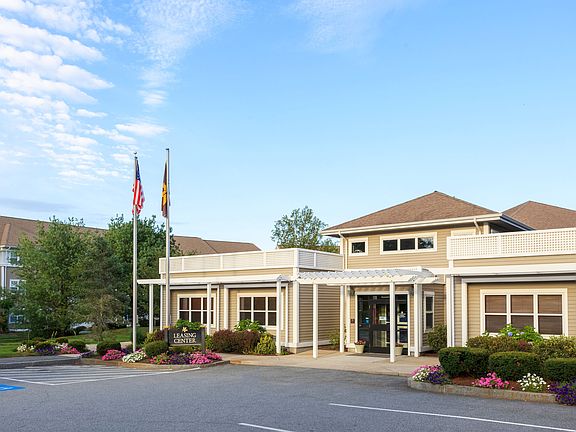 Leasing Office and Resident Clubhouse