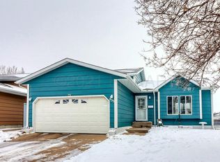 855 15th Ave W, West Fargo, ND 58078