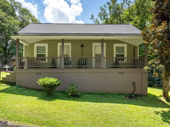89 Cole St, Newnan, GA 30263