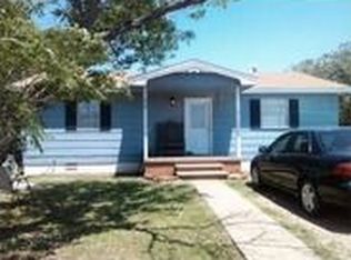 525 E 8th St, Leedey, OK 73654