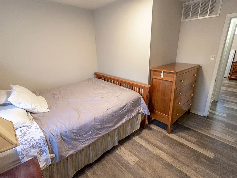 201 Wheaton Ct — Photo 26